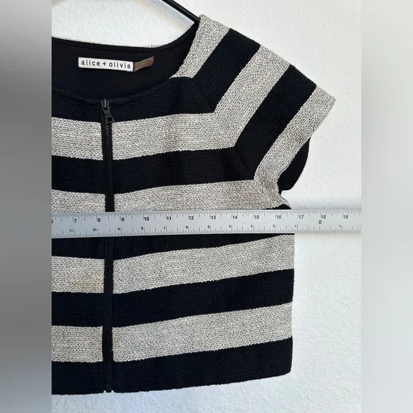 Alice & Olivia Striped‎ Cotton-Blend Jacket & Shorts set size 4